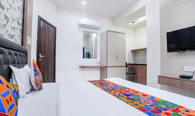 Stayzy Evanka Hotel